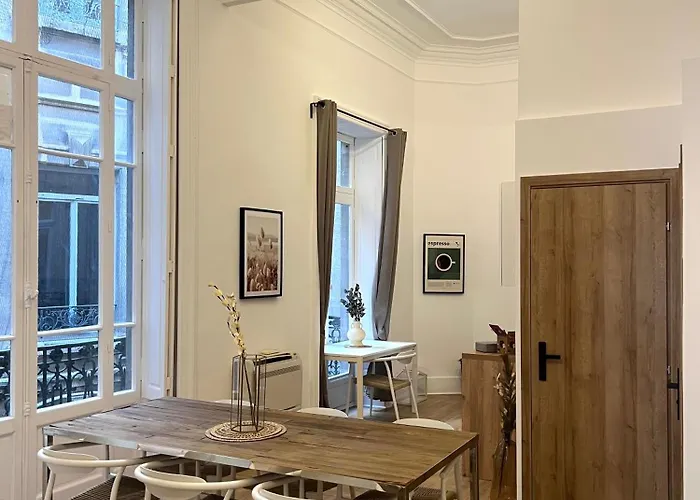 Apartamento Maison El&ar - Place De La Comedie, Wifi *